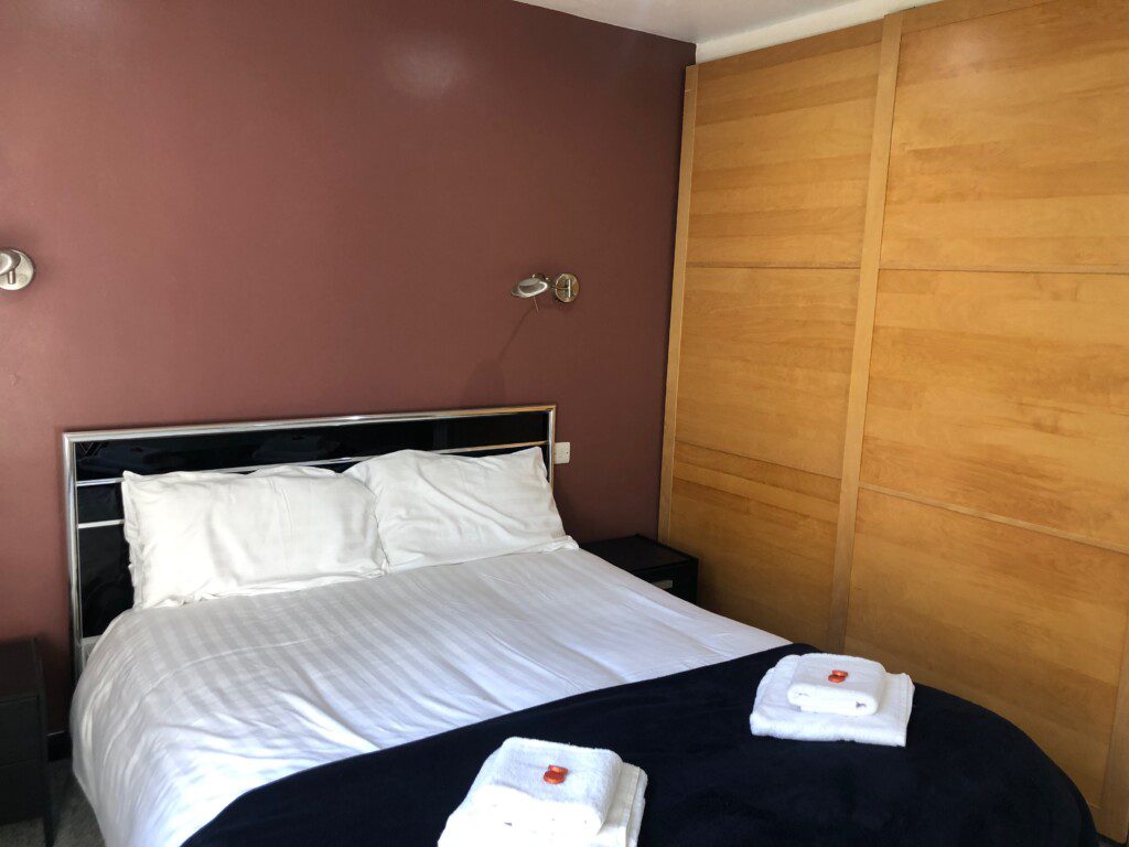 c6838ddd a57e 4df0 833d e7914a1b6a0c