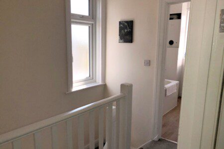 10f51982 33fb 4dbe b5ab c135e2d2aa68