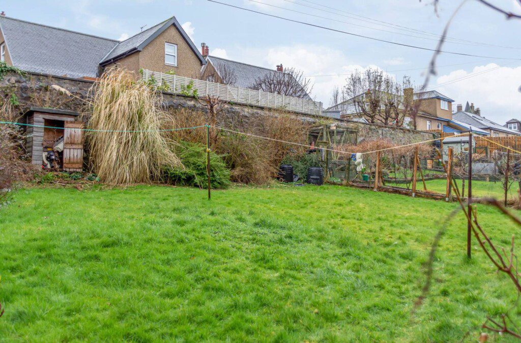 1448b9a0 c4c8 4603 9eb2 c1bac1b1de76