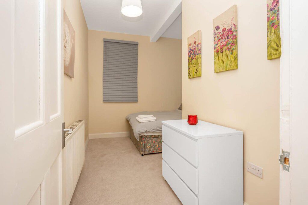 21e1b43f 6a6c 412b bfd0 bf39f45fcd35