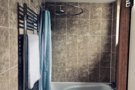 64da33e3 2d5a 47a9 a335 6044df474c04