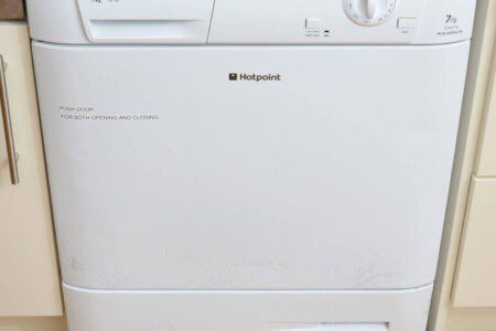 8472a5e2 5e85 4896 973a e18a66c8e570