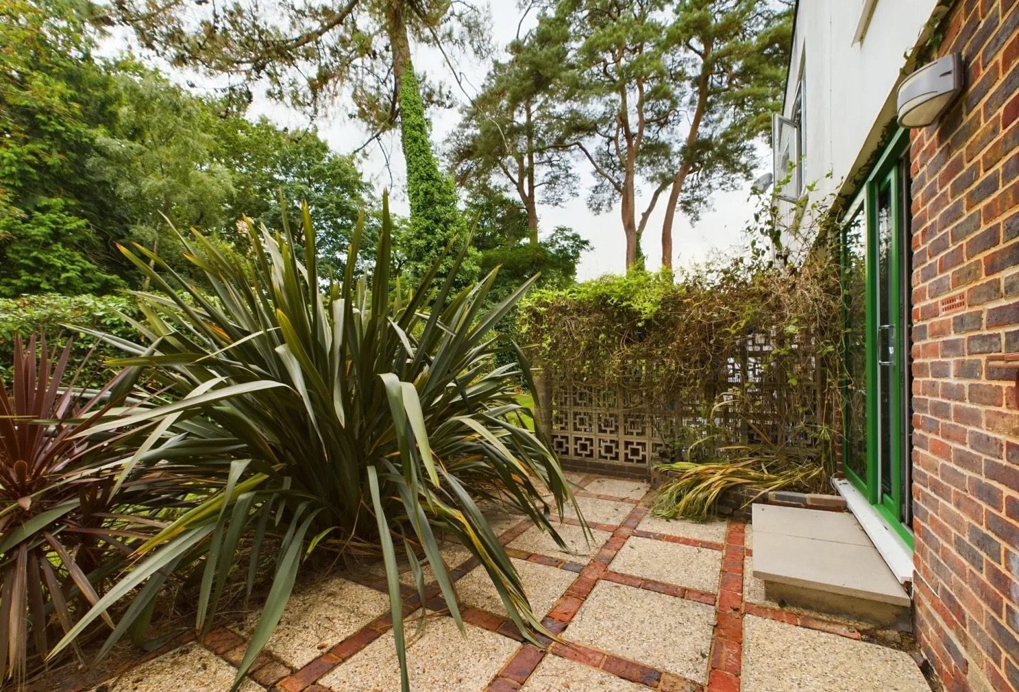 9478c130 0885 466c 8dc1 002cf4ca4d2e