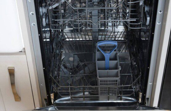 953e1364 90a6 4e7e b676 0c59cb3089ee