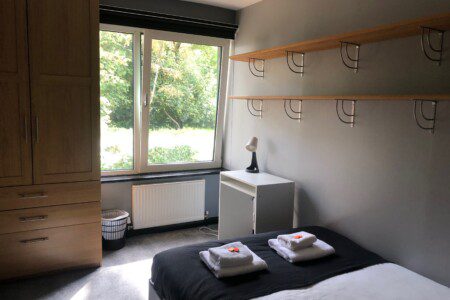 aaff93c0 15e4 4b7f 8ffb 70f7b2e283d9