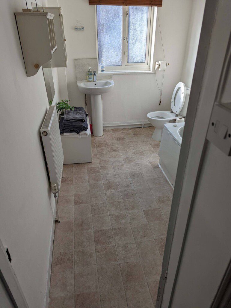 b8e73d2b d06d 480a 8abf 5052b527d5af