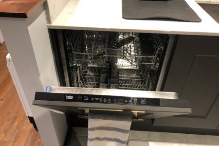 bb52bb6b 8978 44c4 aafd a524aa49a418