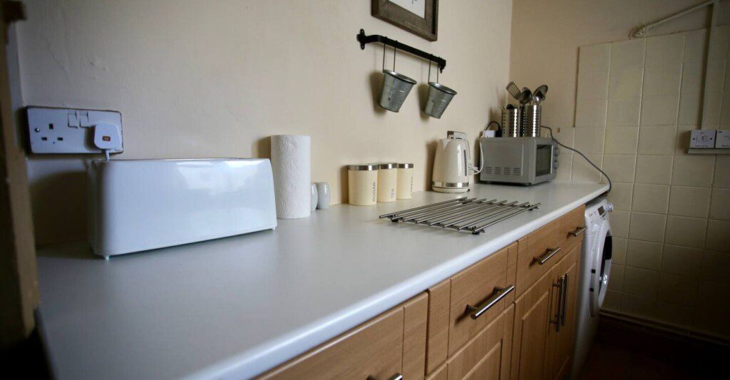 bbf41afd ec3d 4a7b 8be3 07ef69dfef68