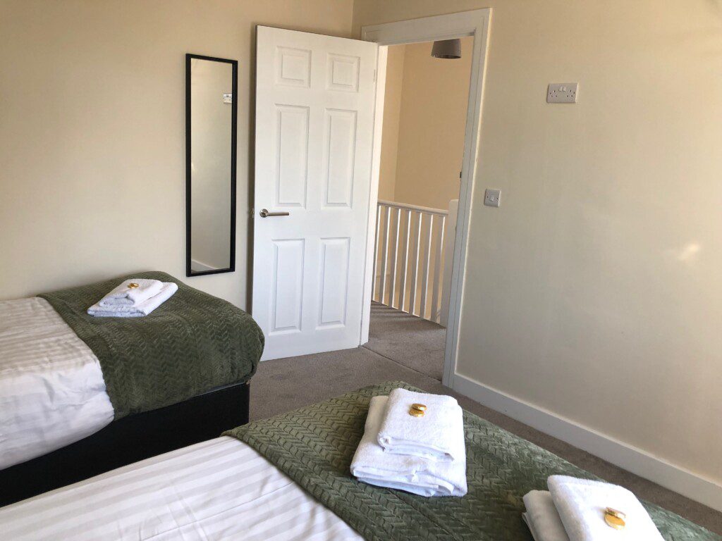 ca6bdb16 9173 4f04 9dd9 024e5ed19527