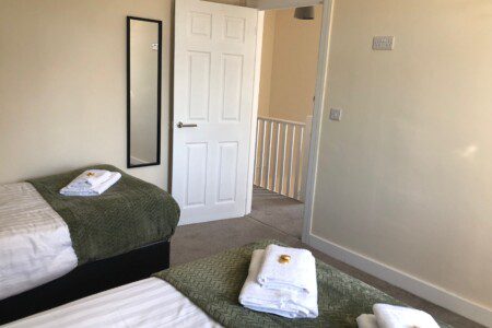 ca6bdb16 9173 4f04 9dd9 024e5ed19527