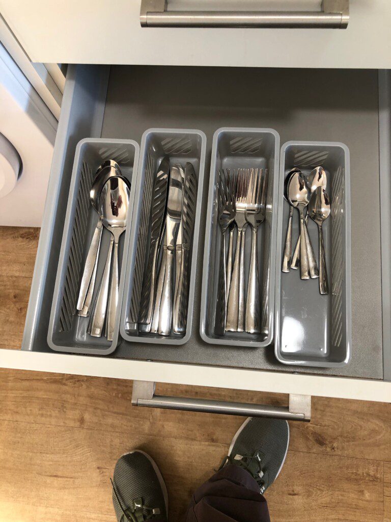 d3d80523 eeee 4e36 9f72 61862e530e5d