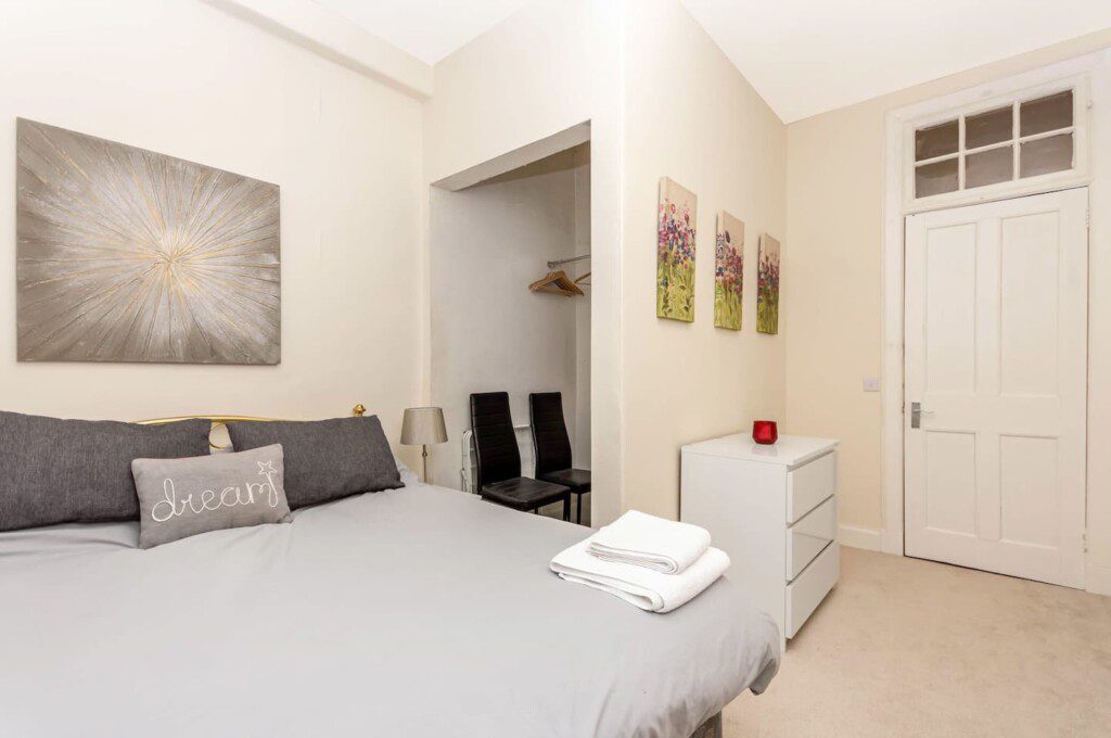 f2c9cb63 fba8 4af6 9124 af4491f61486