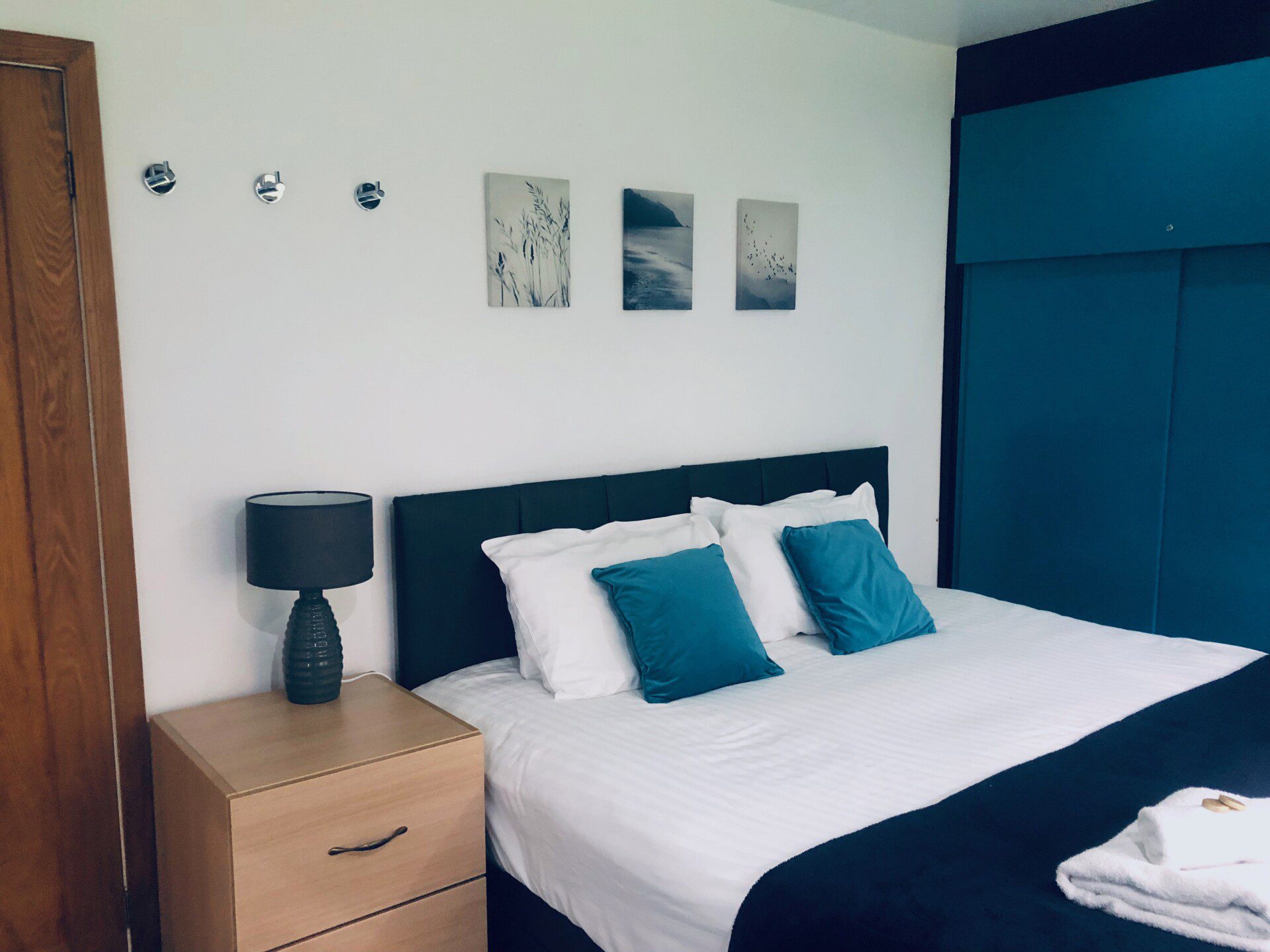 112d404f 4fdb 423a 81b5 8485359bcca3